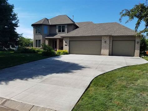 Concrete driveway costs. Things To Know About Concrete driveway costs. 